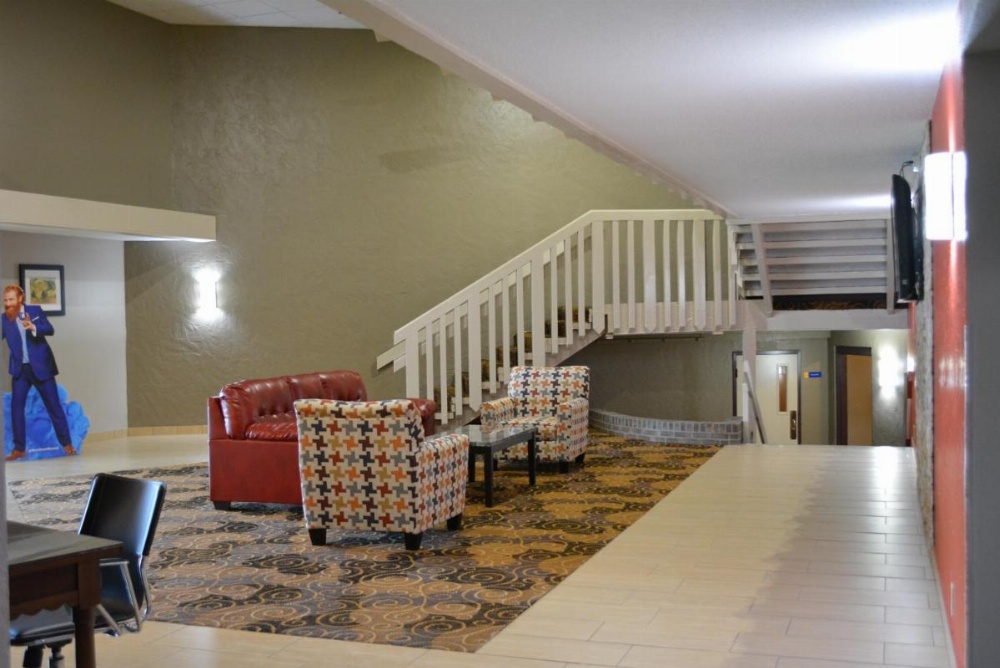 Days Inn by Wyndham West Des Moines Image 25