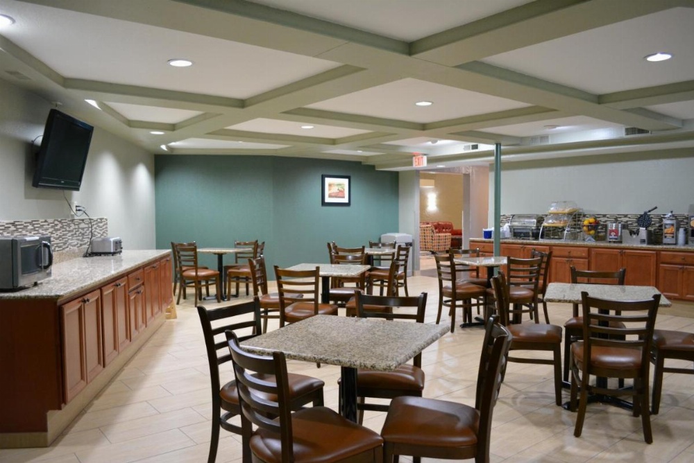 Days Inn by Wyndham West Des Moines Image 26