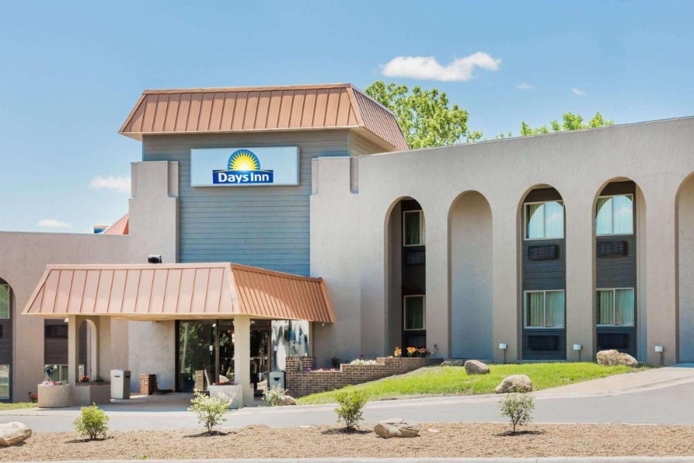 Days Inn by Wyndham West Des Moines Image 31